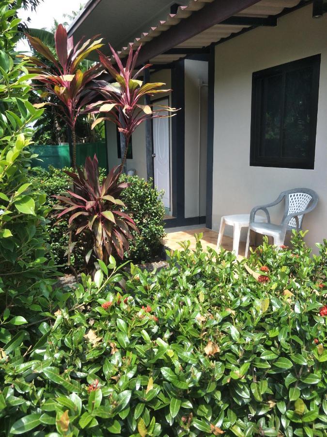 Airee Mini House Hostel Bang Tao Beach  Exterior photo
